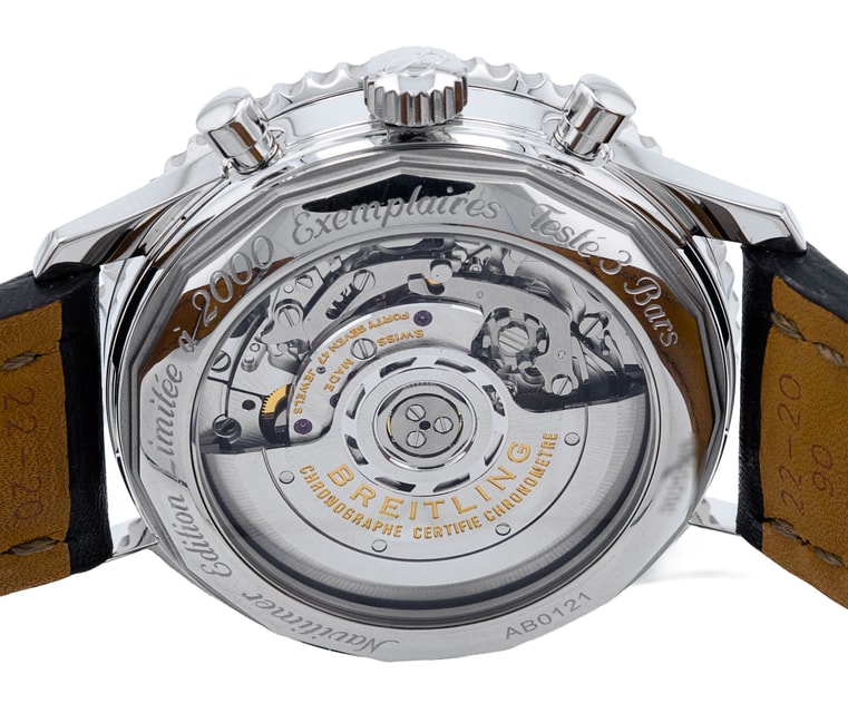 Breitling Navitimer 01 AB0121 Image 4